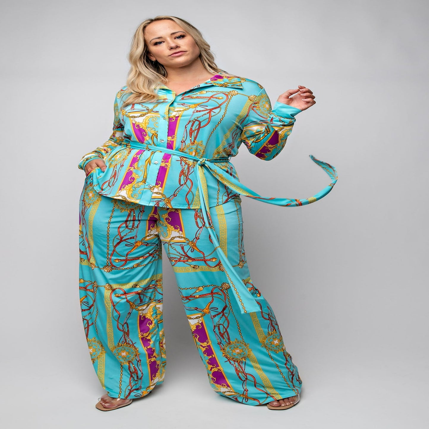 Queen Aqua 2pc Pant Set